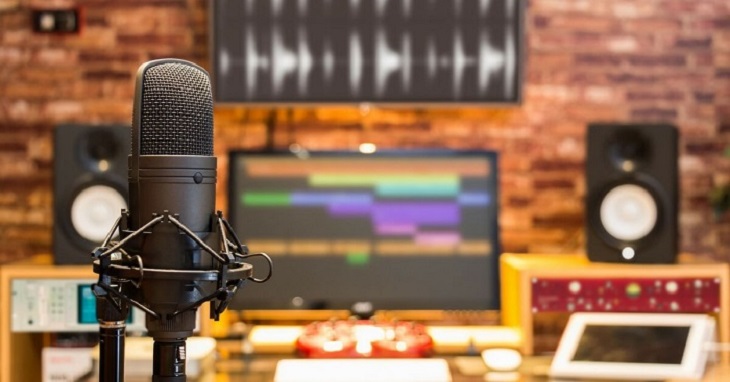 Sự khác biệt giữa micro condenser và micro dynamic trong karaoke
