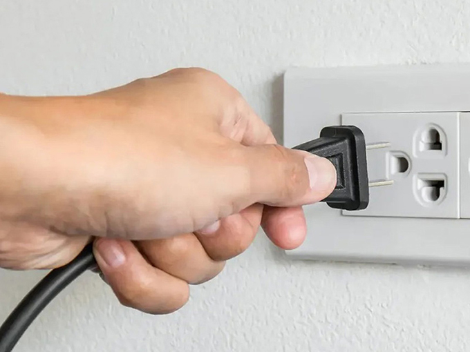 Sử Dụng Nguồn Điện Ổn Định